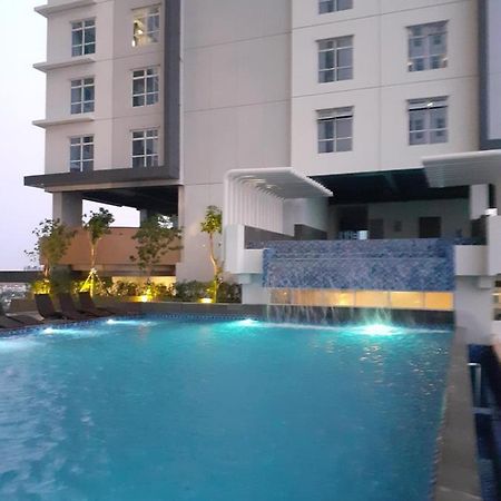 Bess Mansion Apartment, 16Th Floor Surabaya Ngoại thất bức ảnh