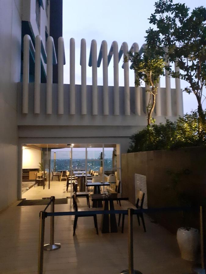Bess Mansion Apartment, 16Th Floor Surabaya Ngoại thất bức ảnh
